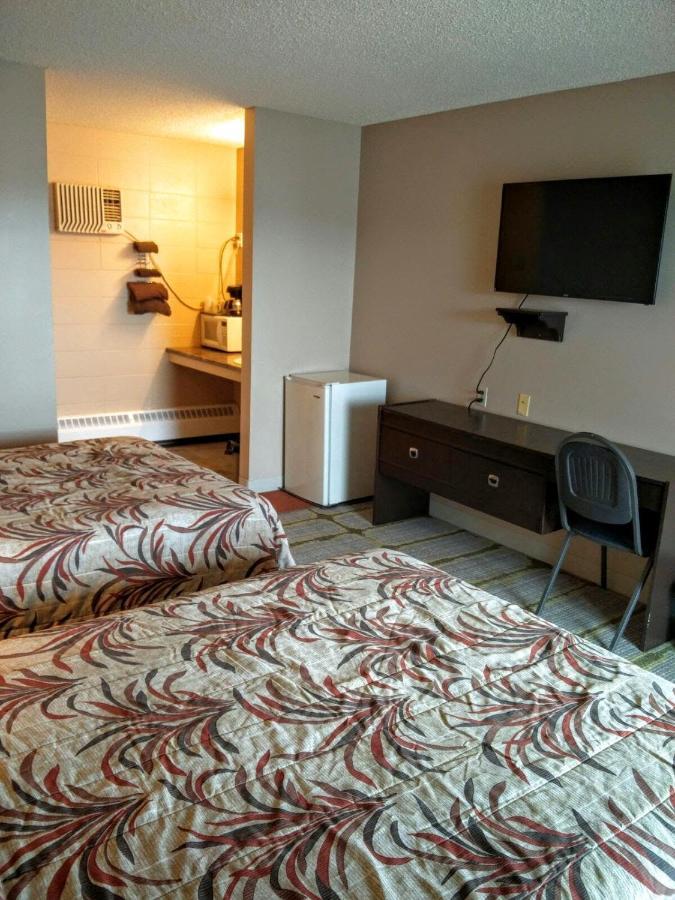 Alaskan Motel Fox Creek Quarto foto